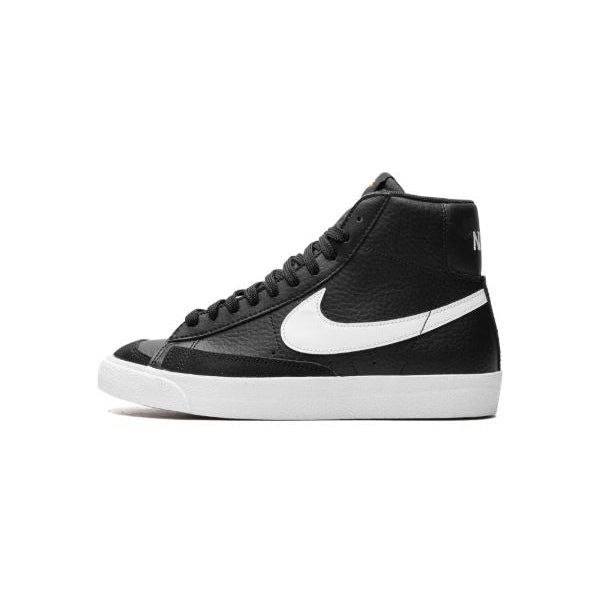 Nike Blazer Mid Victory Women's Shoes Black & White.