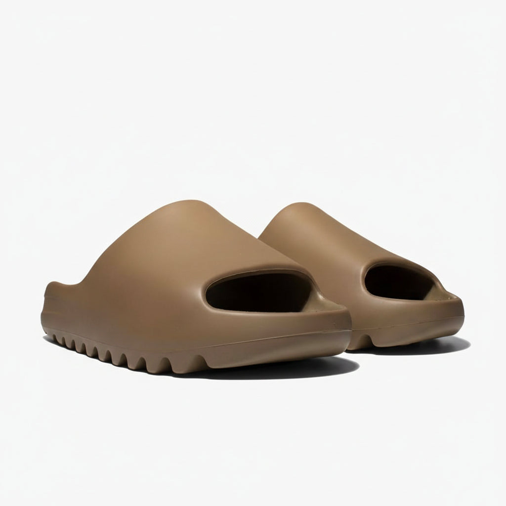Yeezy Slide Earth Brown