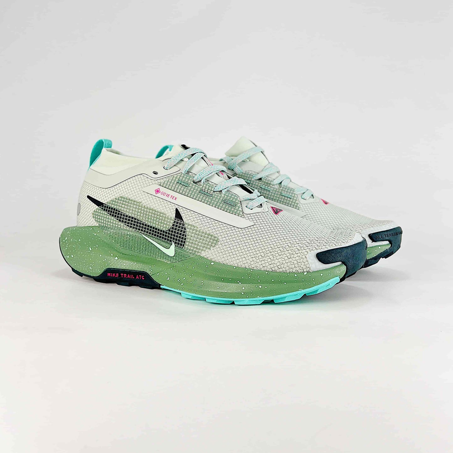 Nike Pegasus Trail 5 GORE-TEX Sneakers