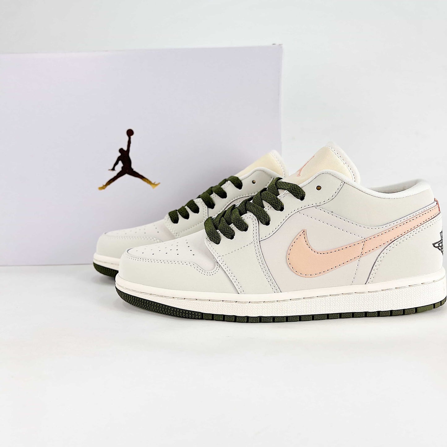 Nike Air Jordan 1 Low Women’s Shoes