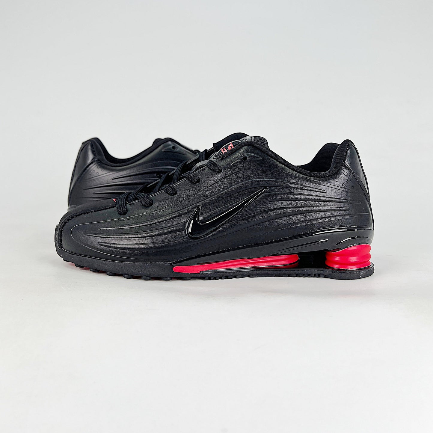 Nike Shox Z Sneakers