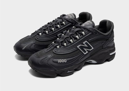 New Balance 1000 Black Sneaker