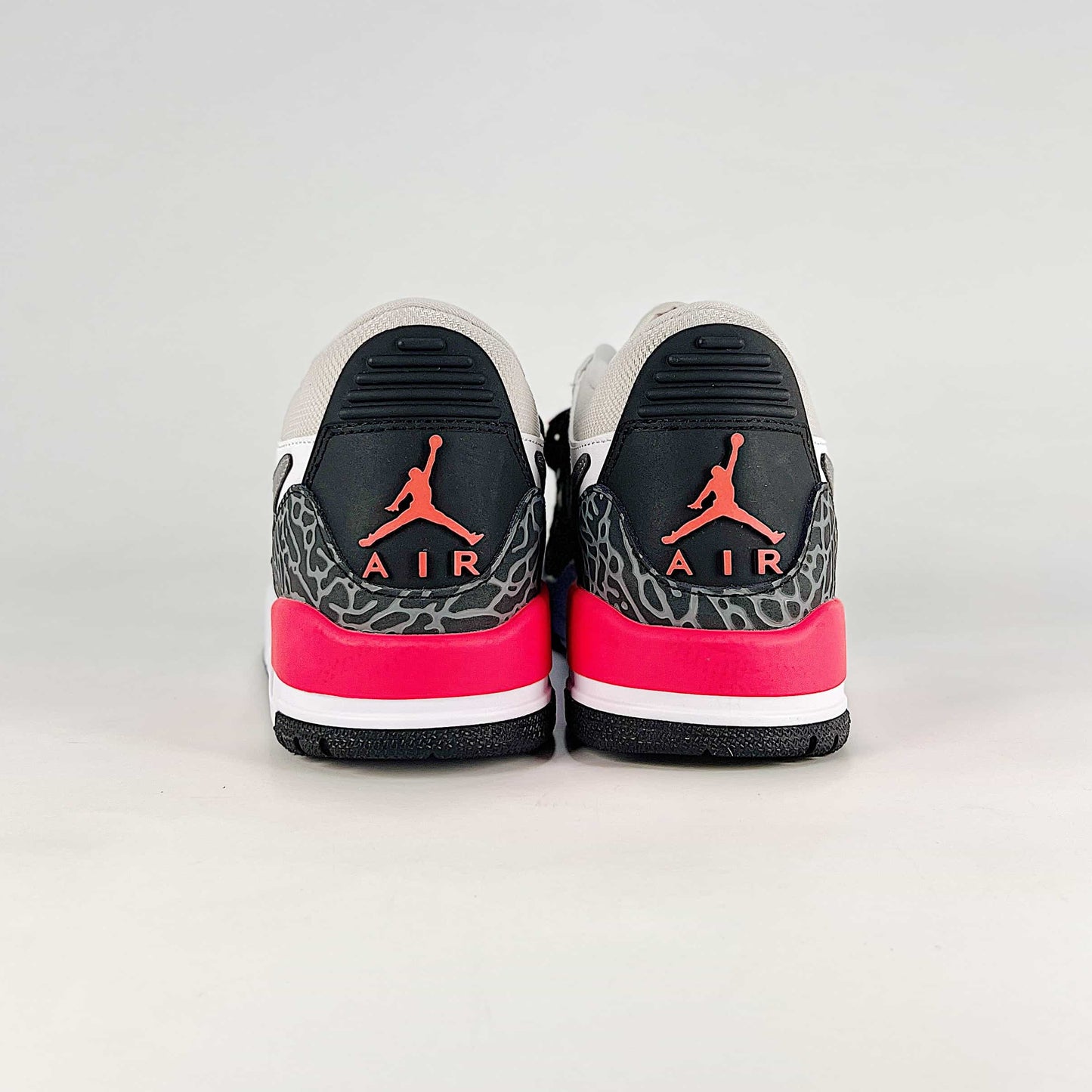 Nike Jordan Legacy 312 Low Sneakers