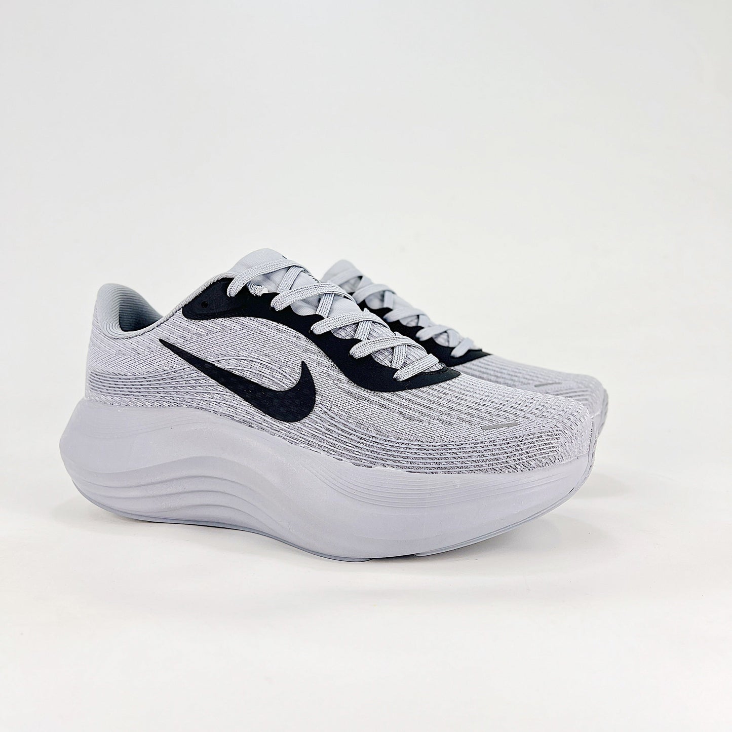 Nike Vomero Plus Running Shoes