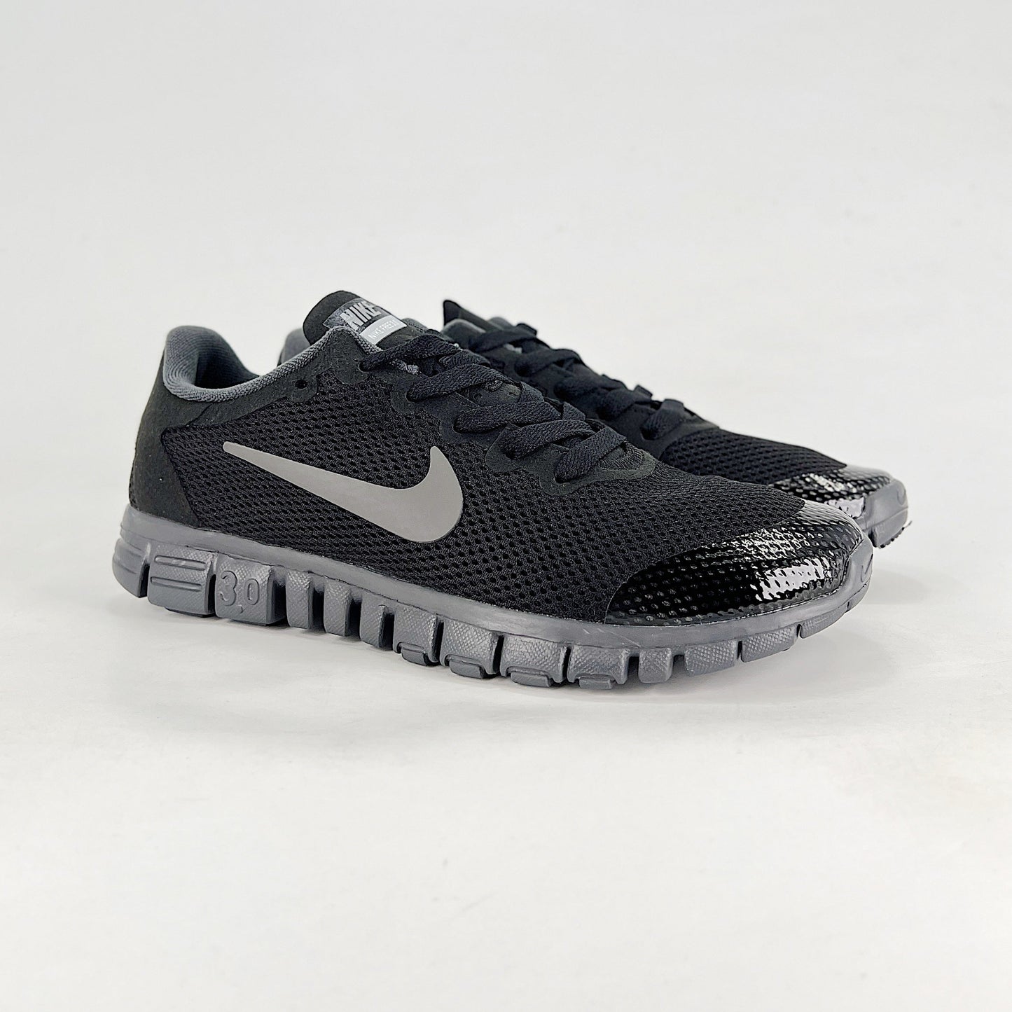 Nike Free 3.0 V2 Running Shoes