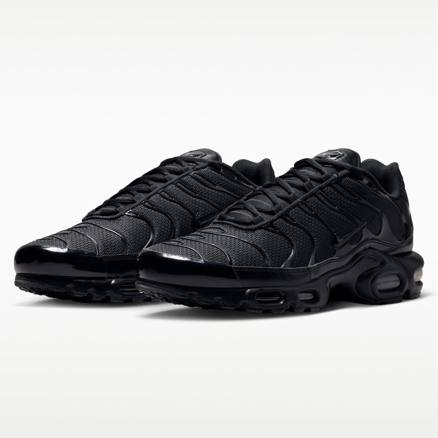 Nike Air Max Plus "Triple Black" Sneakers