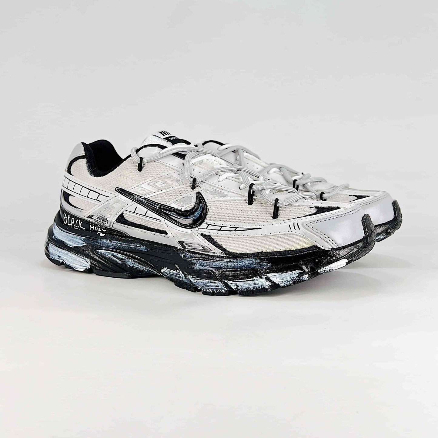 Nike Initiator Sneakers