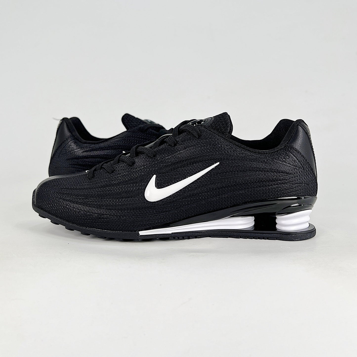 Nike Shox Z Sneakers