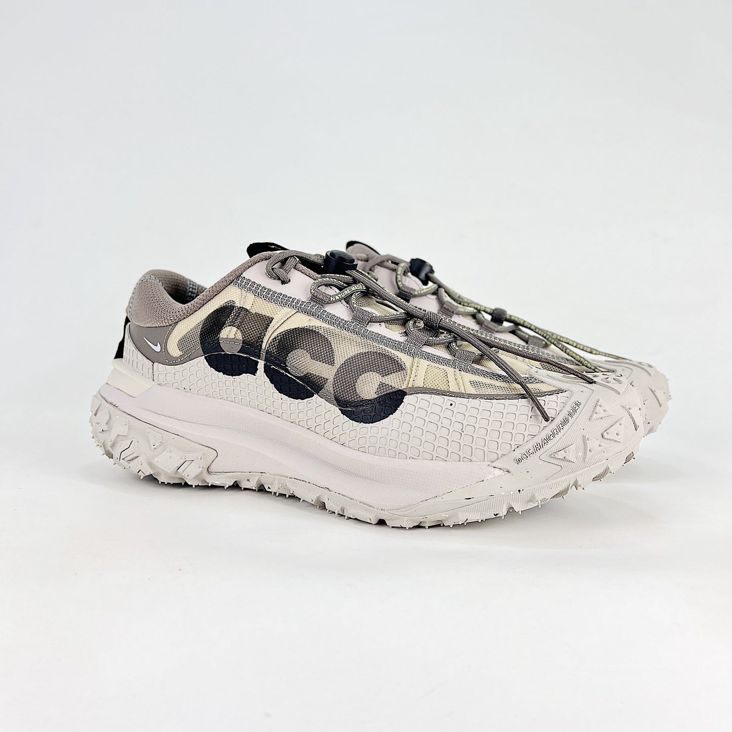 Nike ACG Mountain Fly 2 Low Sneakers