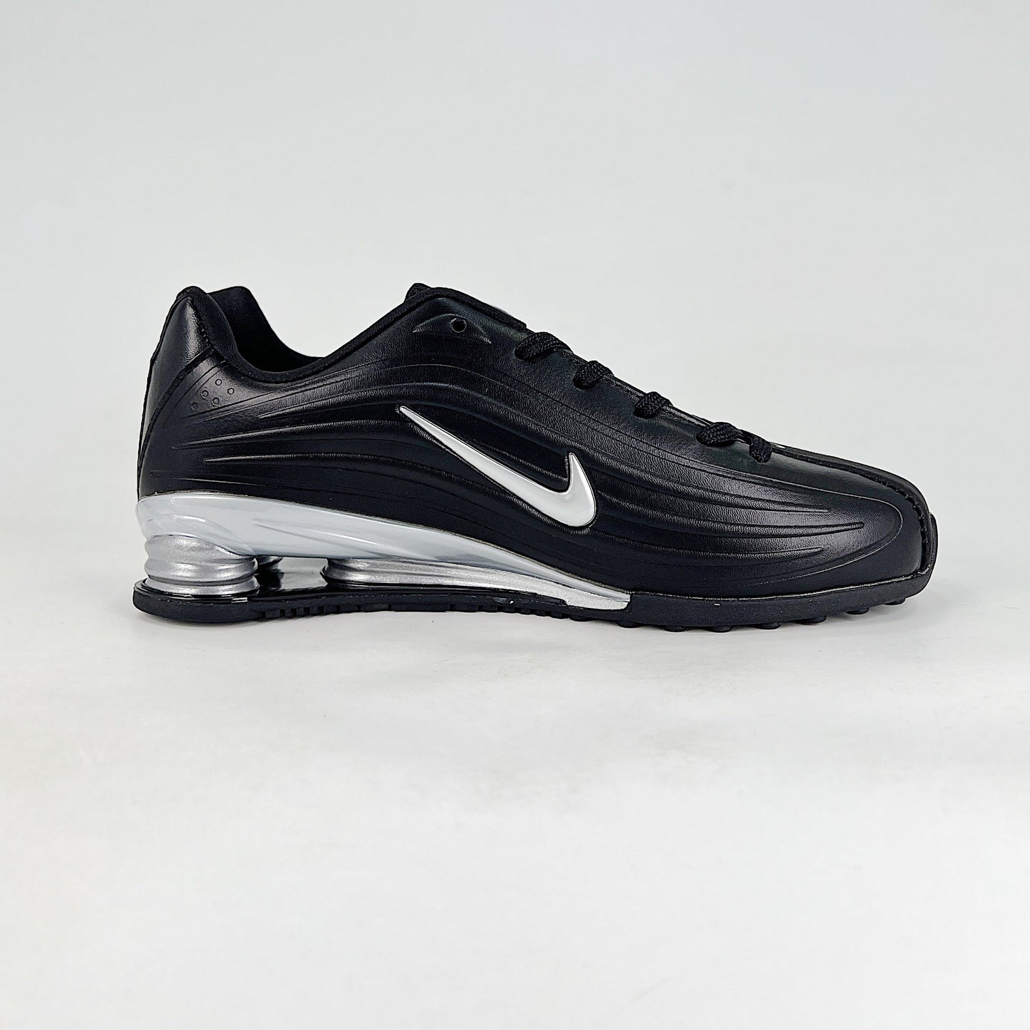 Nike Shox Z Sneakers