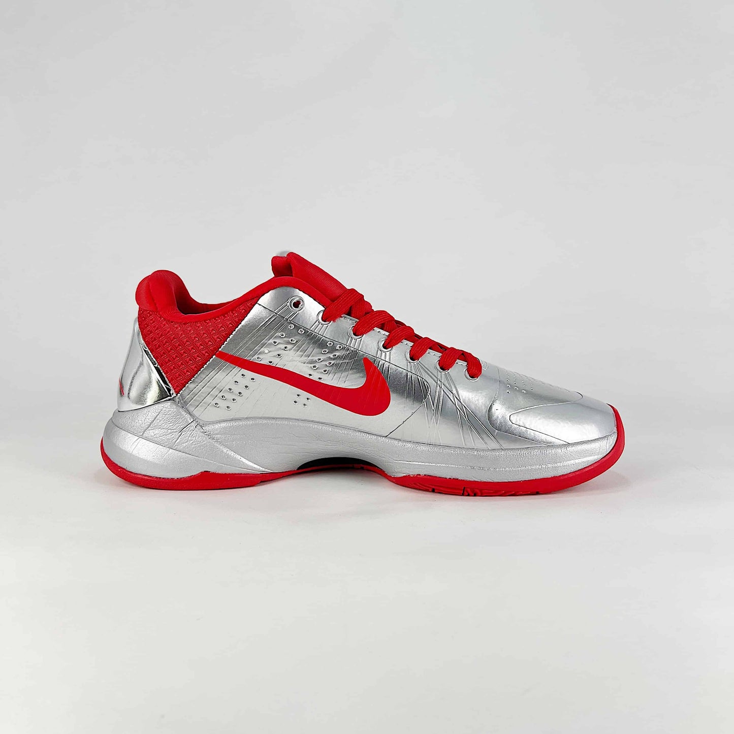 Nike Kobe 5 Protro “Rookie of the Year” Sneakers