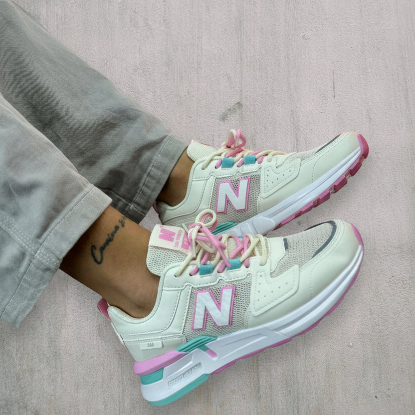 New Balance 999 “Verdes” – Women’s Sneakers