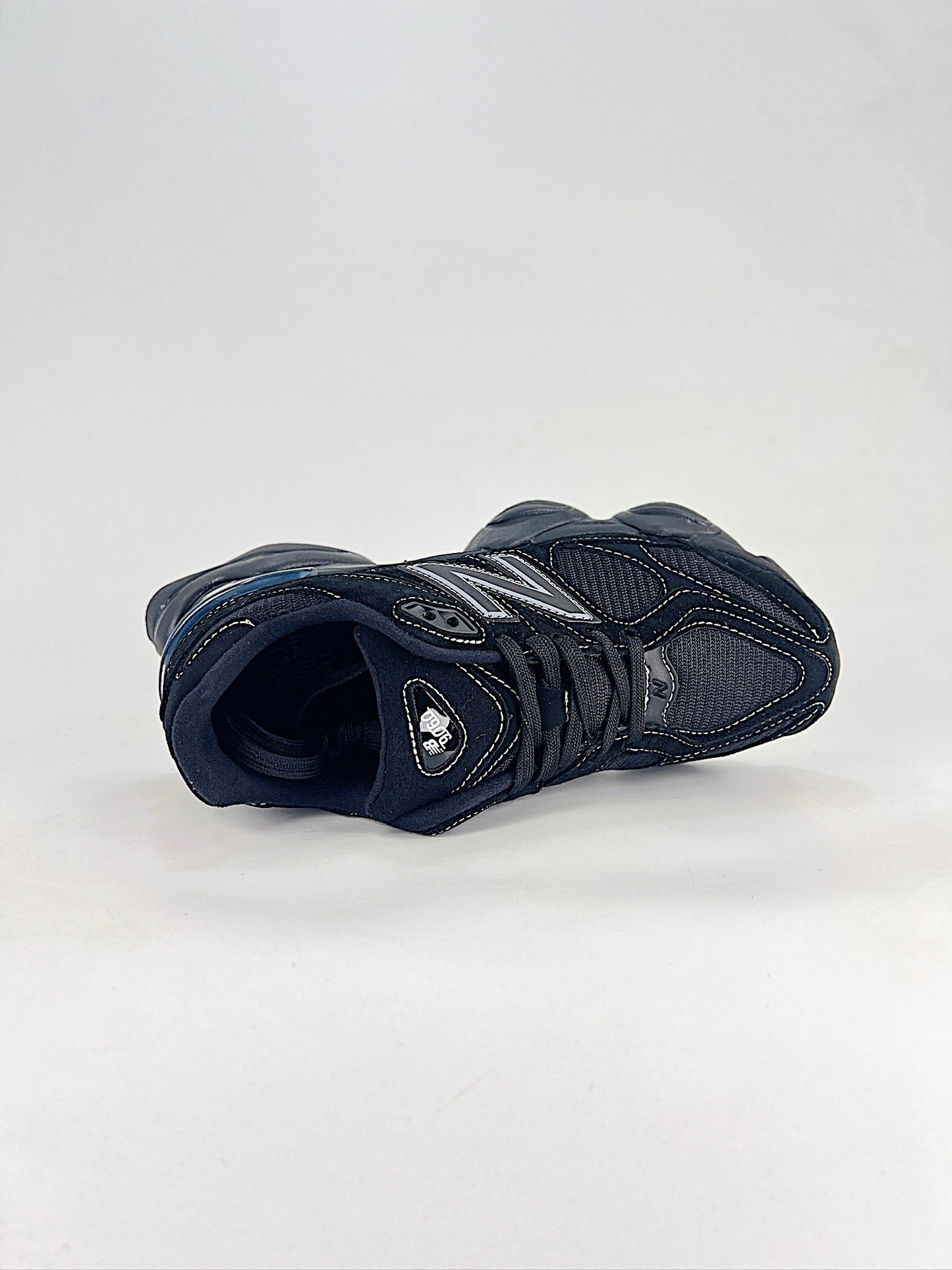 New Balance NB 9060 Sneakers