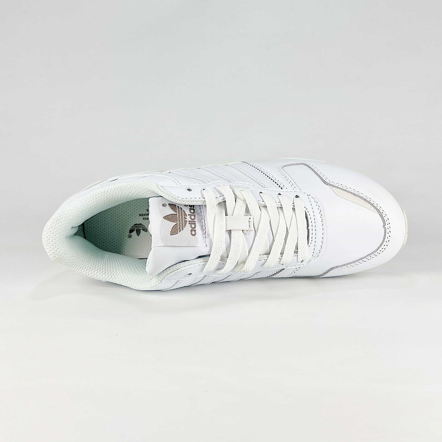 Adidas ZX 700 Sneakers