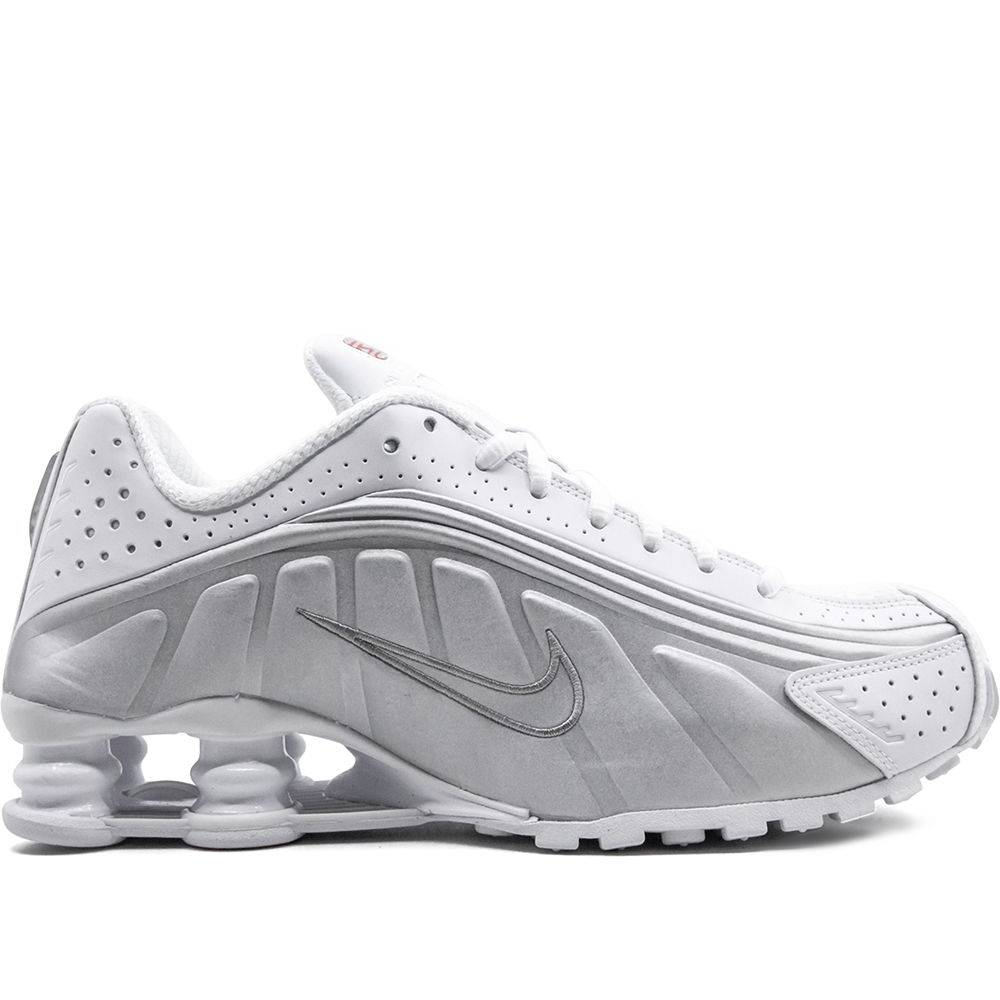 Nike Shox R4 “White – Metallic Silver” Sneaker