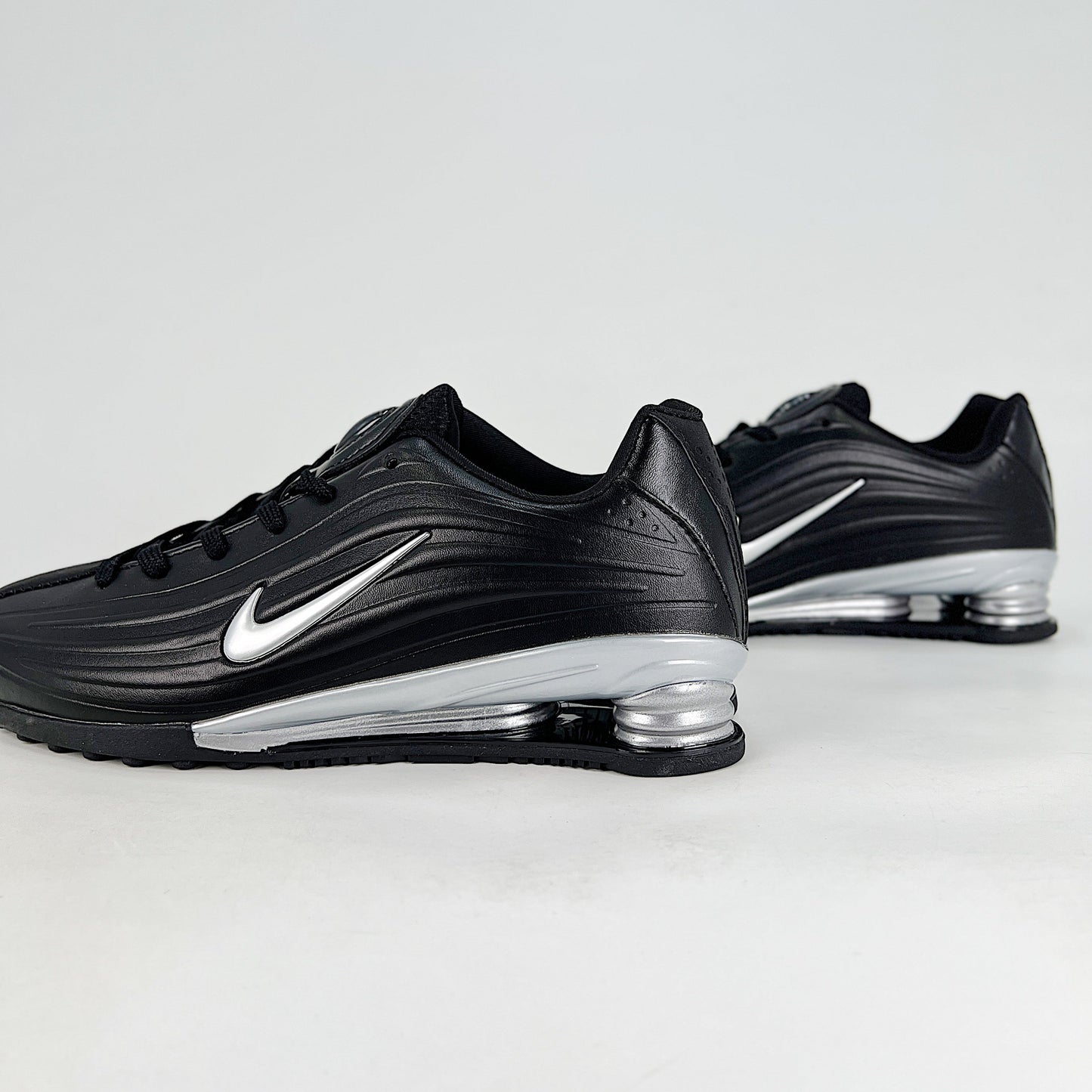 Nike Shox Z Sneakers