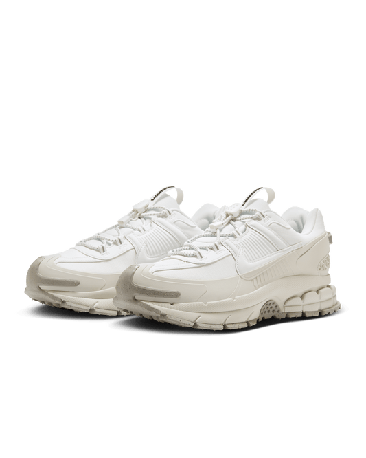 Nike Zoom Vomero Roam White Sneakers
