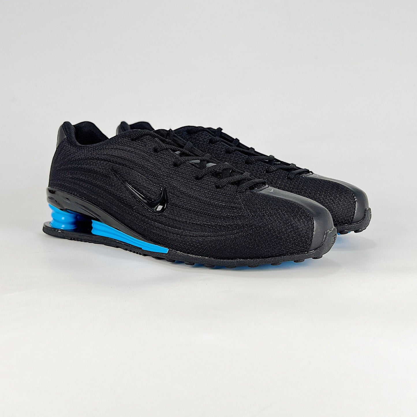 Nike Shox Z Sneakers
