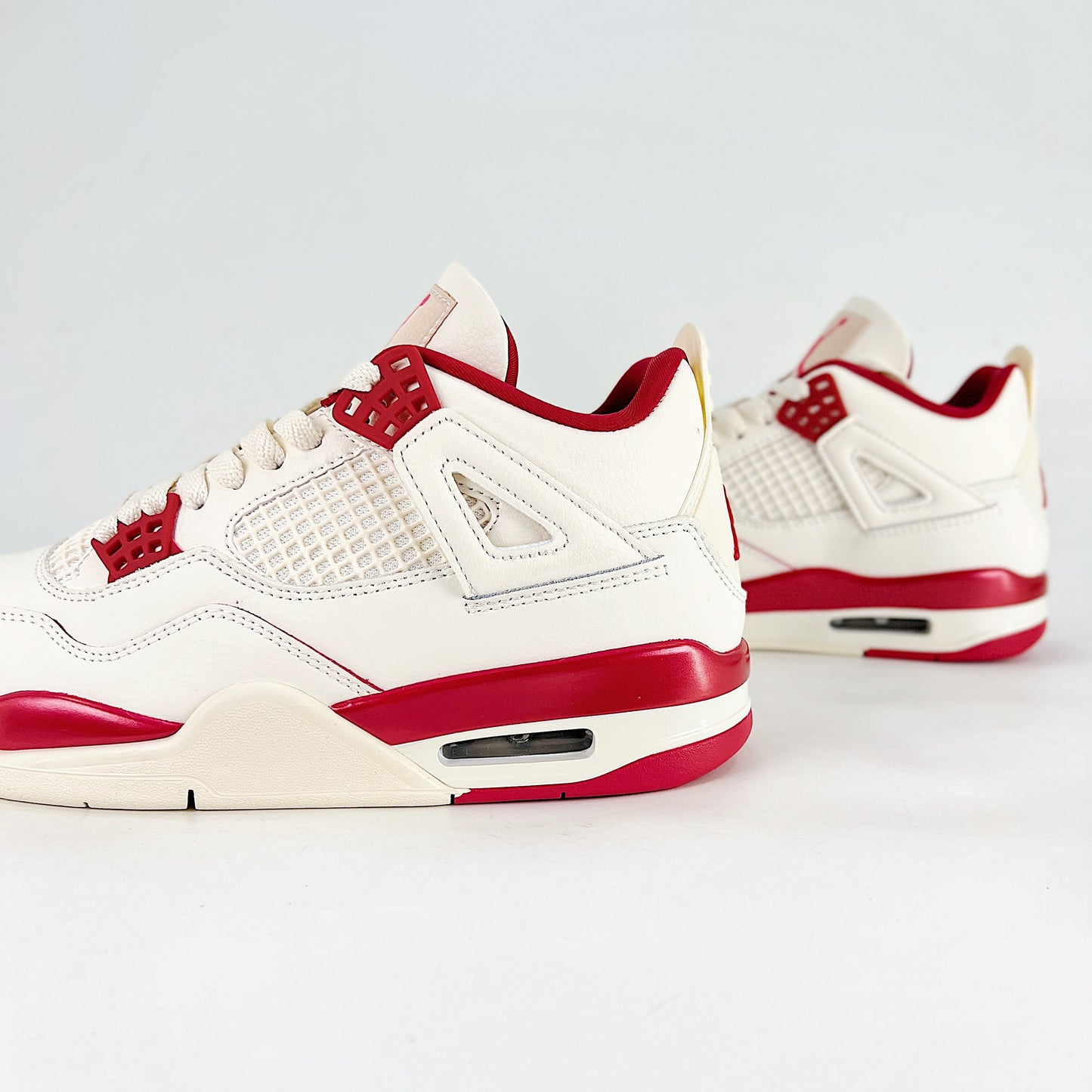 Nike Air Jordan 4 Retro Sneakers