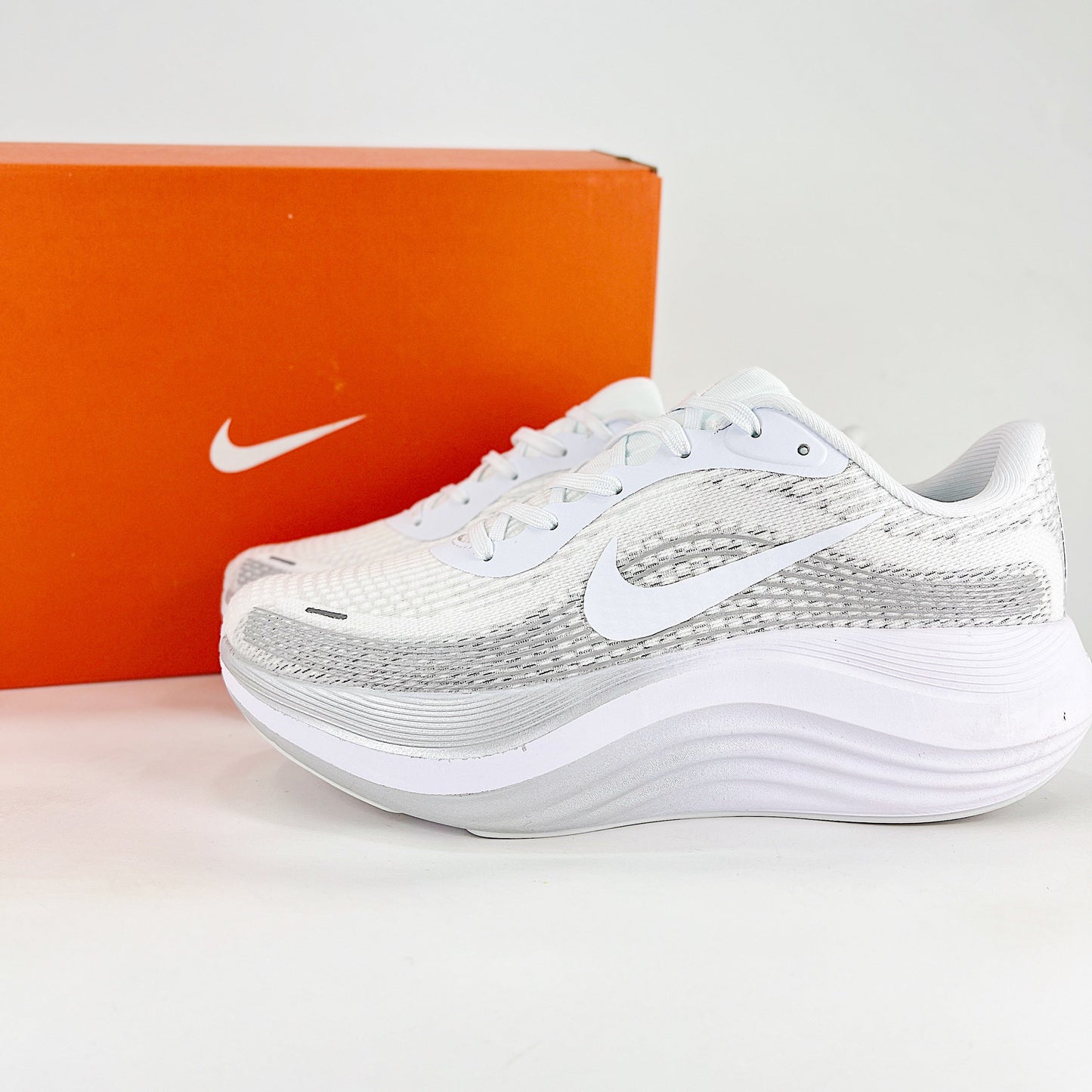 Nike Vomero Plus Running Shoes