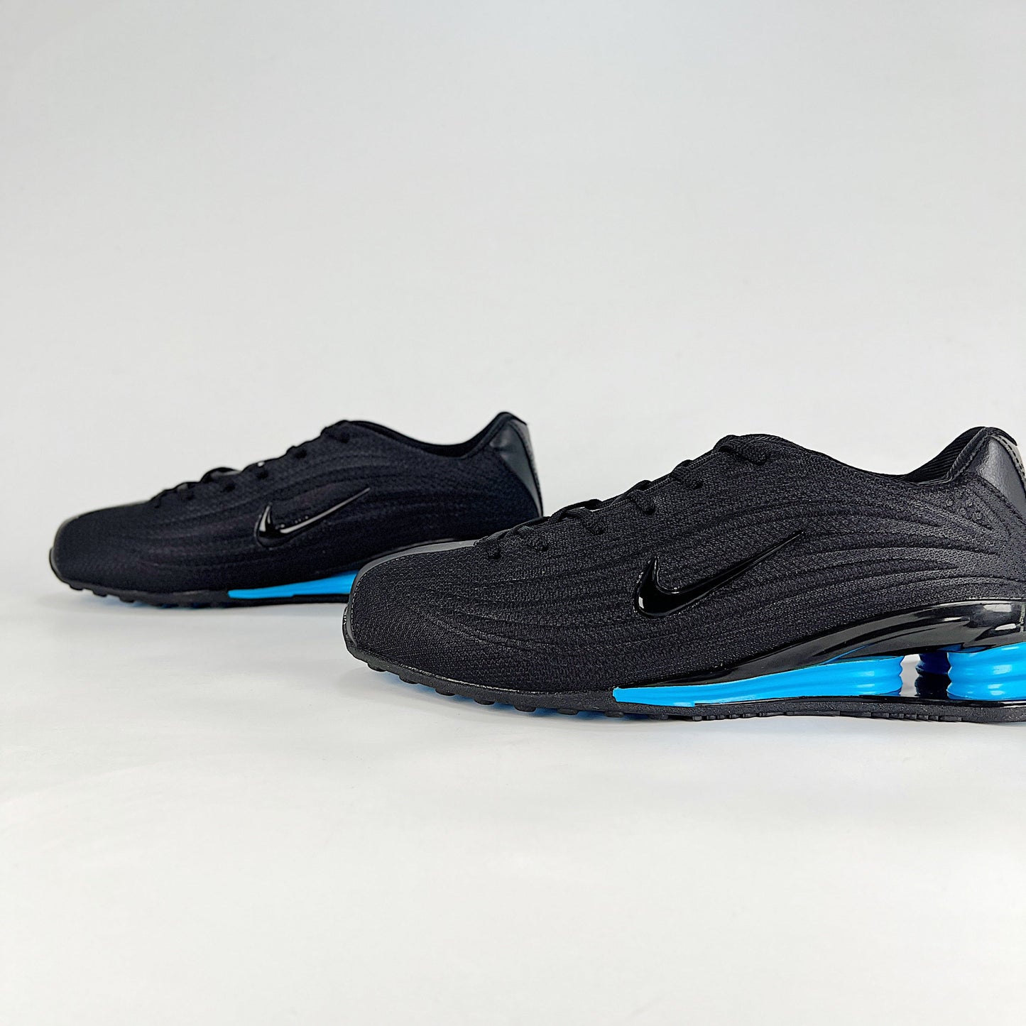 Nike Shox Z Sneakers