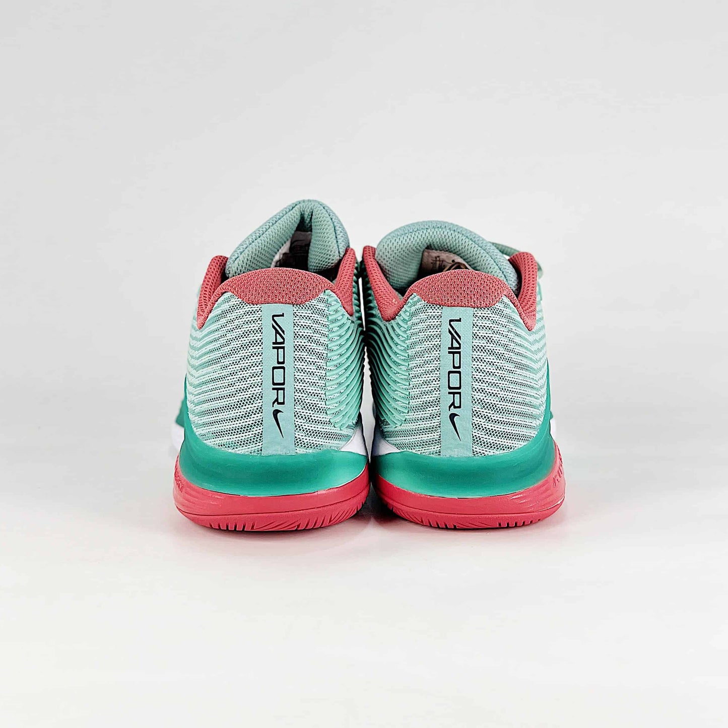 Nike Court Air Zoom Vapor 12 HC Tennis Shoes