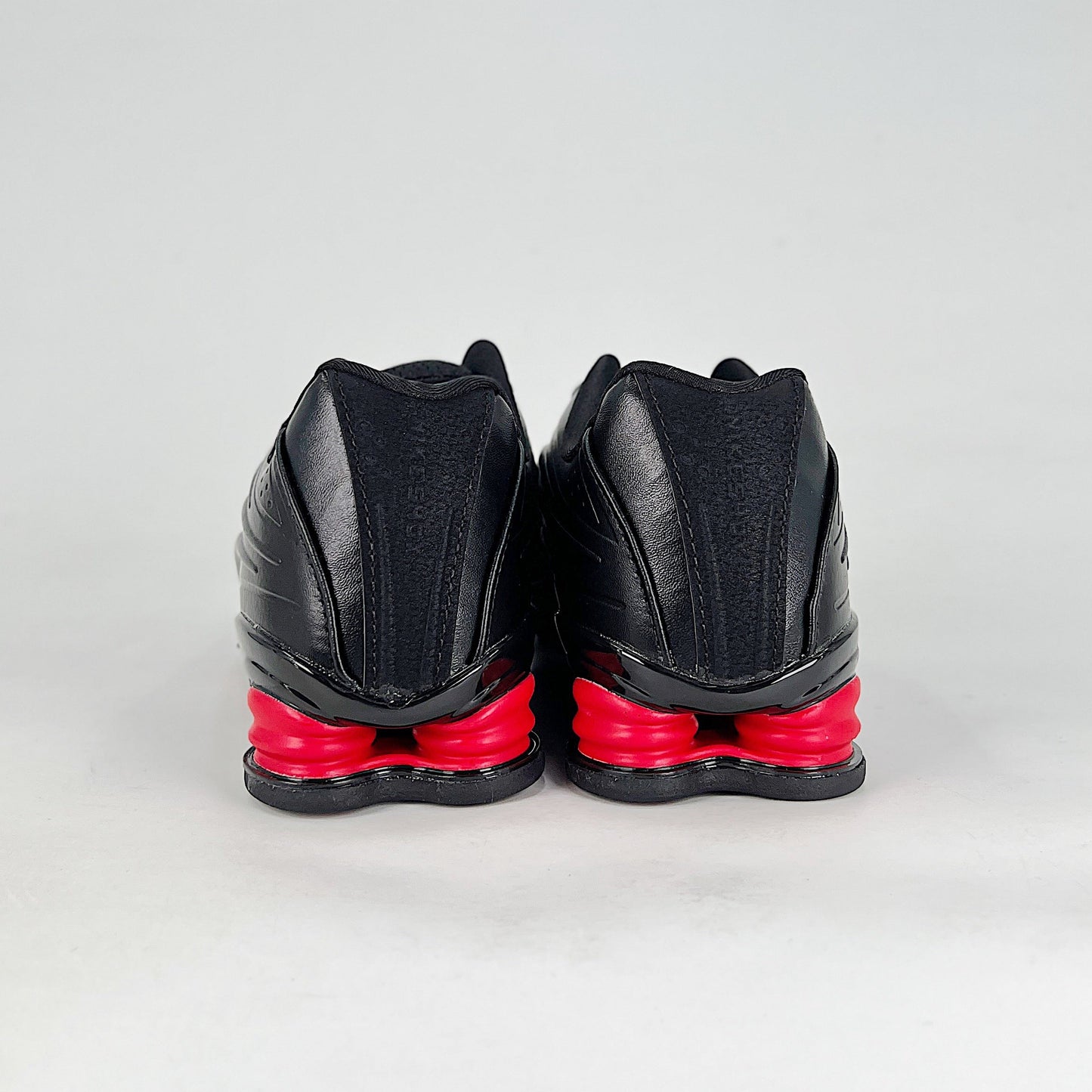 Nike Shox Z Sneakers