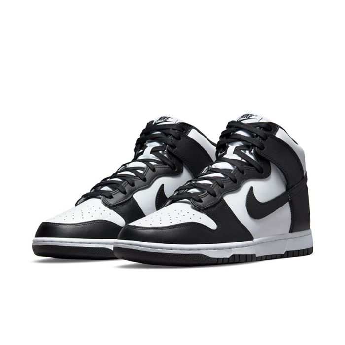 Nike Dunk Hi Retro Retro Sneakers