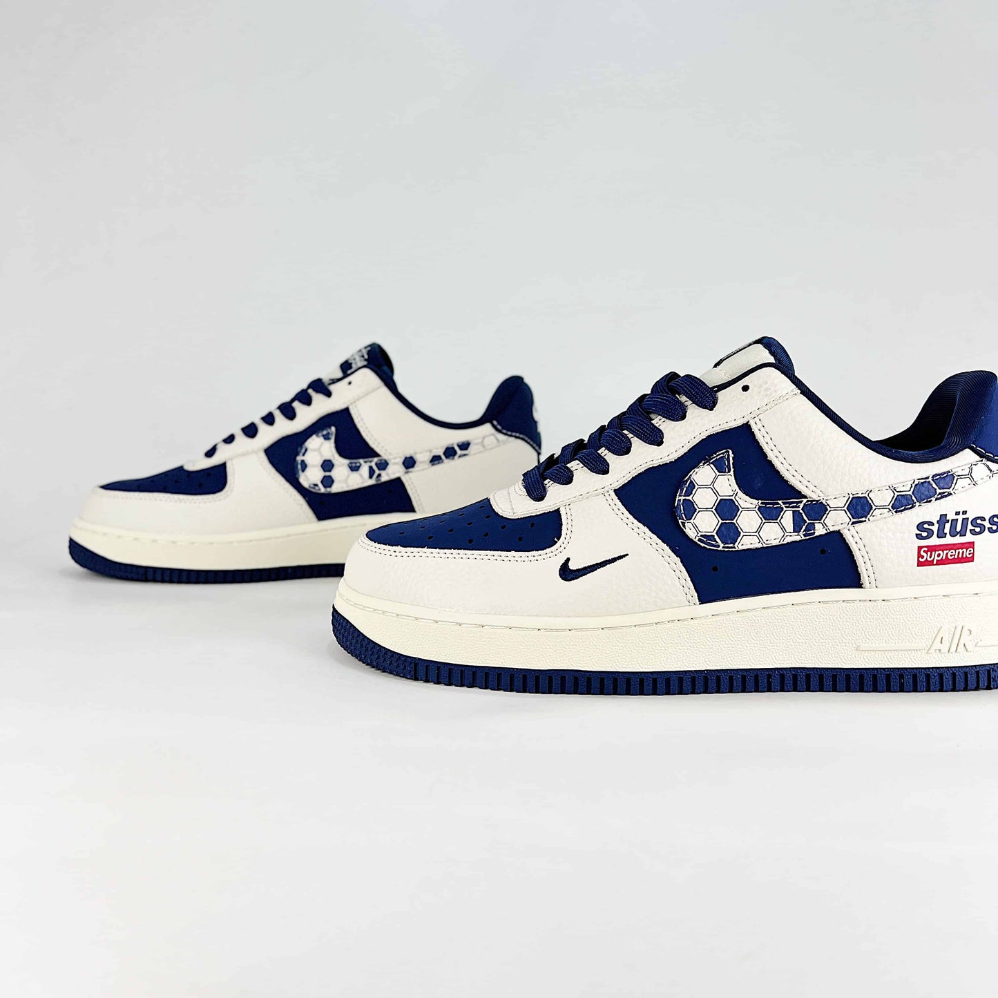 Nike Air Force 1 Sneakers