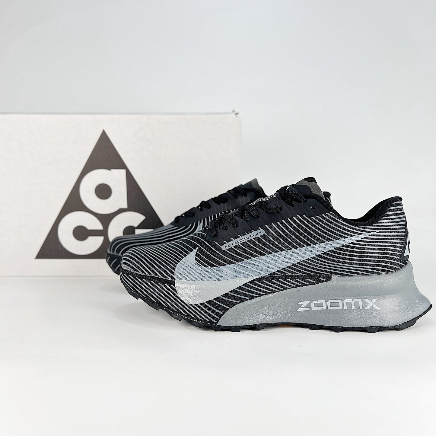 Nike ACG Ultrafly Trail-Racing Shoes “Black & Photon Dust”