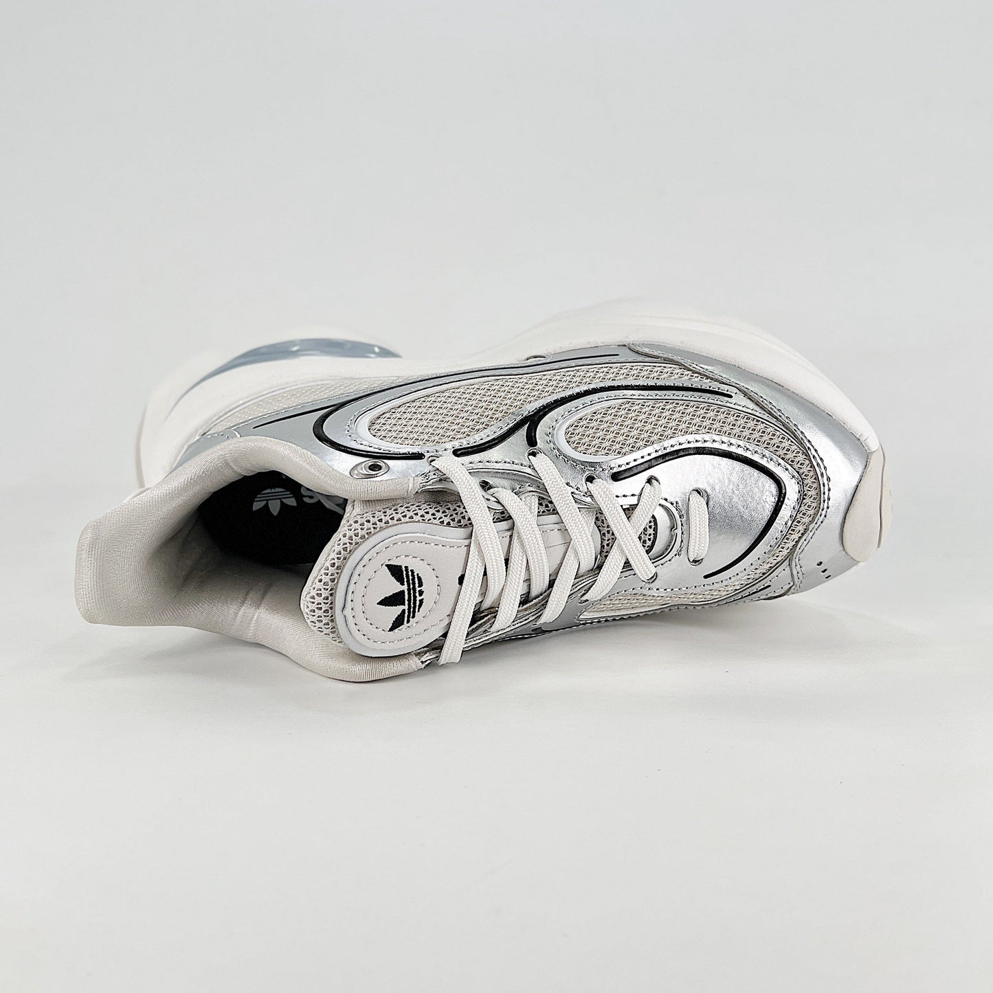 Adidas Ozvenuz Sneakers