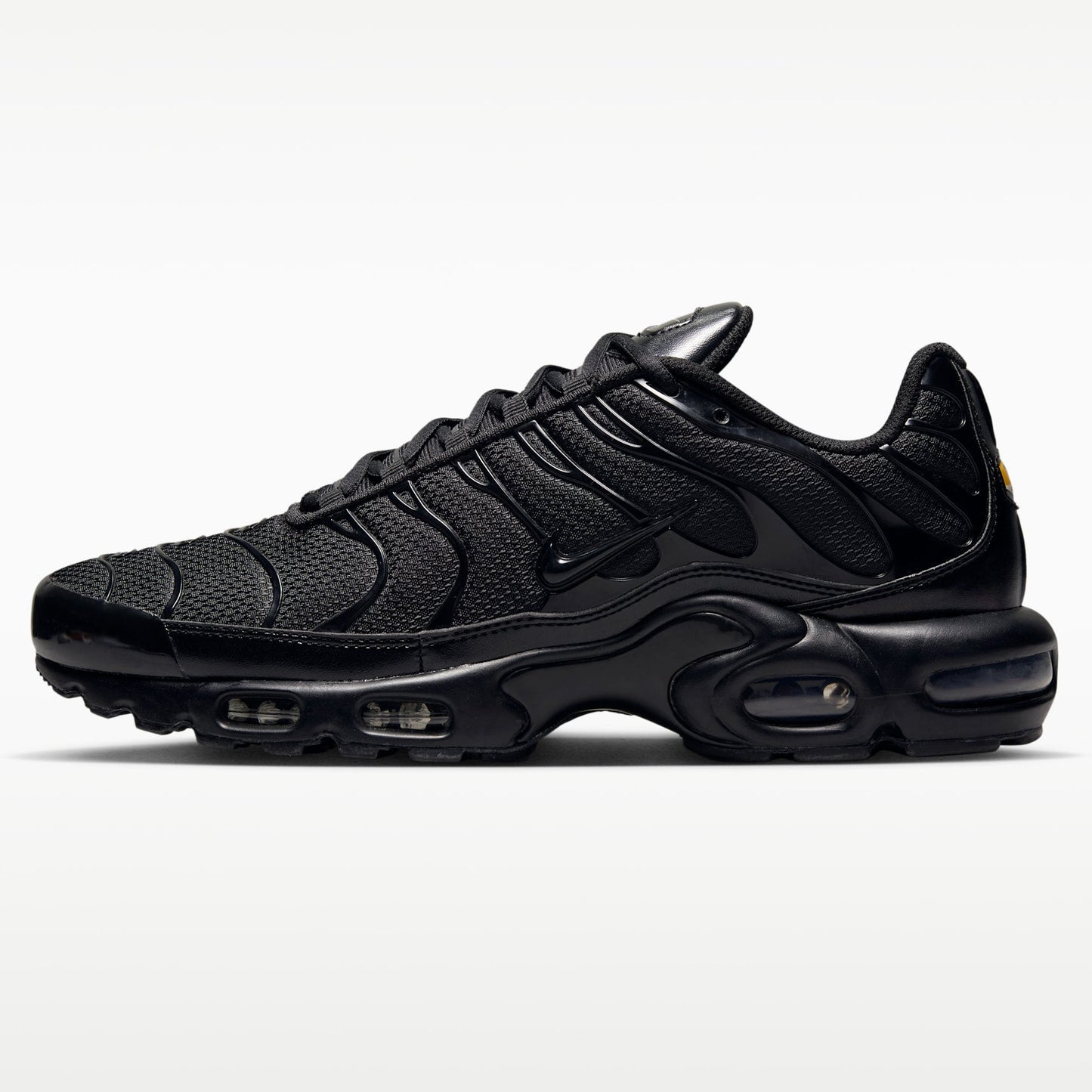 Nike Air Max Plus "Triple Black" Sneakers