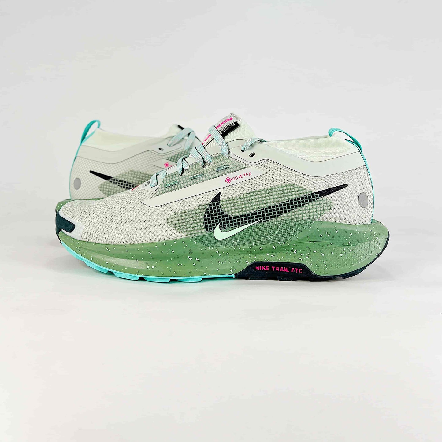 Nike Pegasus Trail 5 GORE-TEX Sneakers