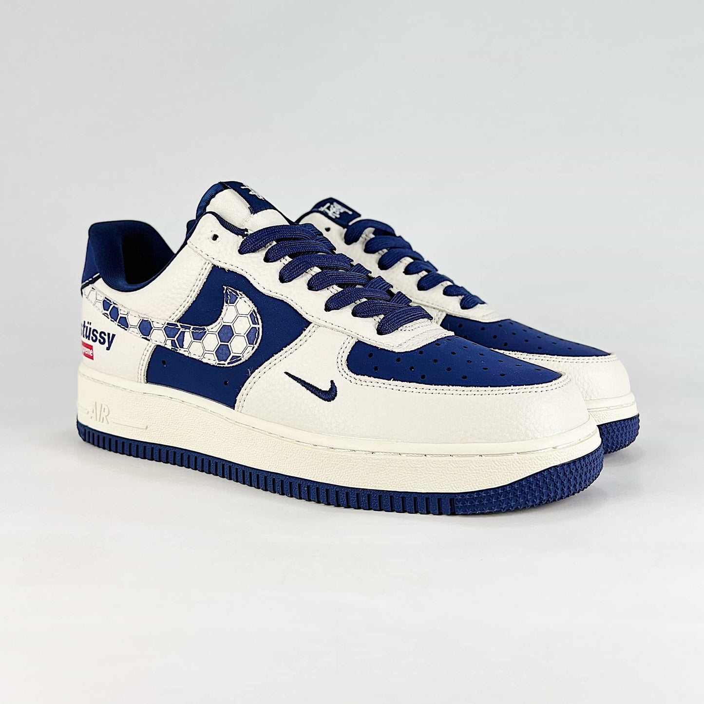 Nike Air Force 1 Sneakers