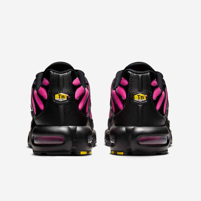 Nike Air Max Plus Shoe Black/Hyper Pink/Black