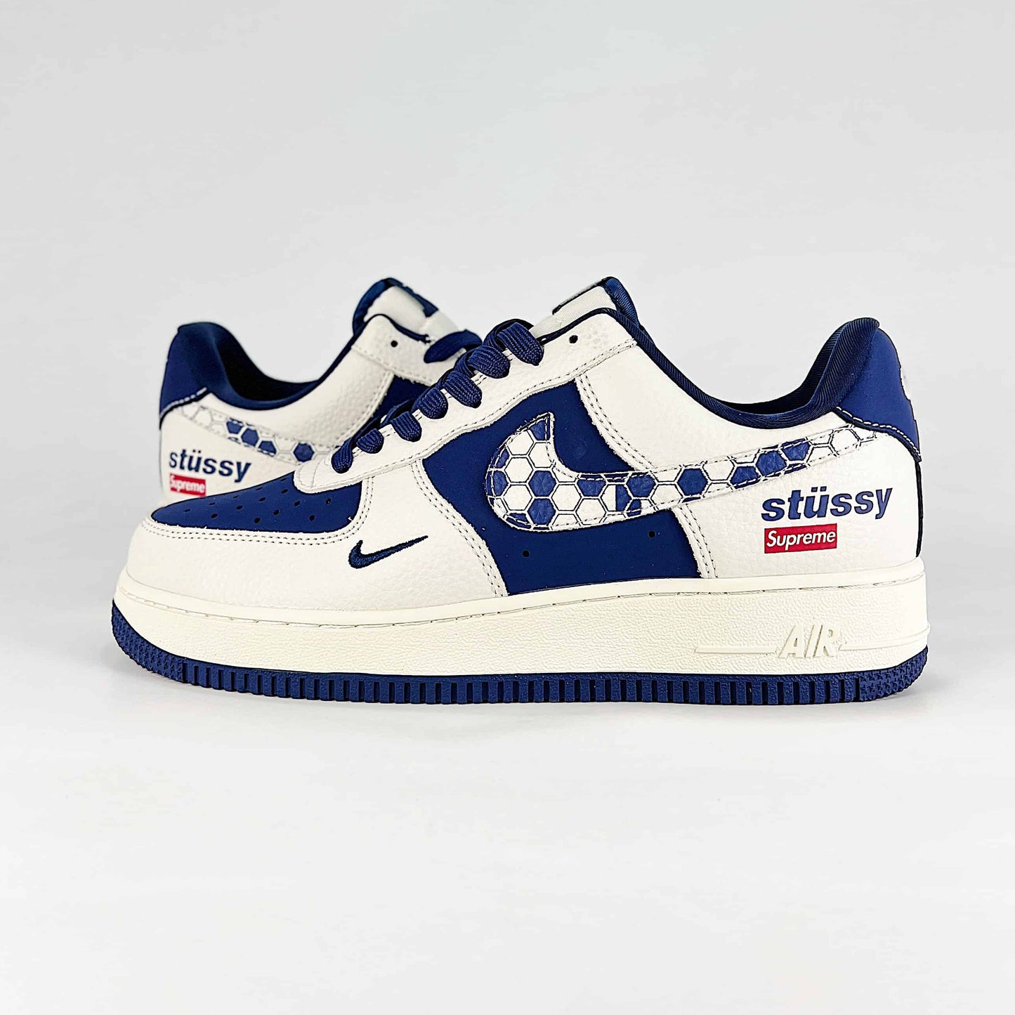 Nike Air Force 1 Sneakers