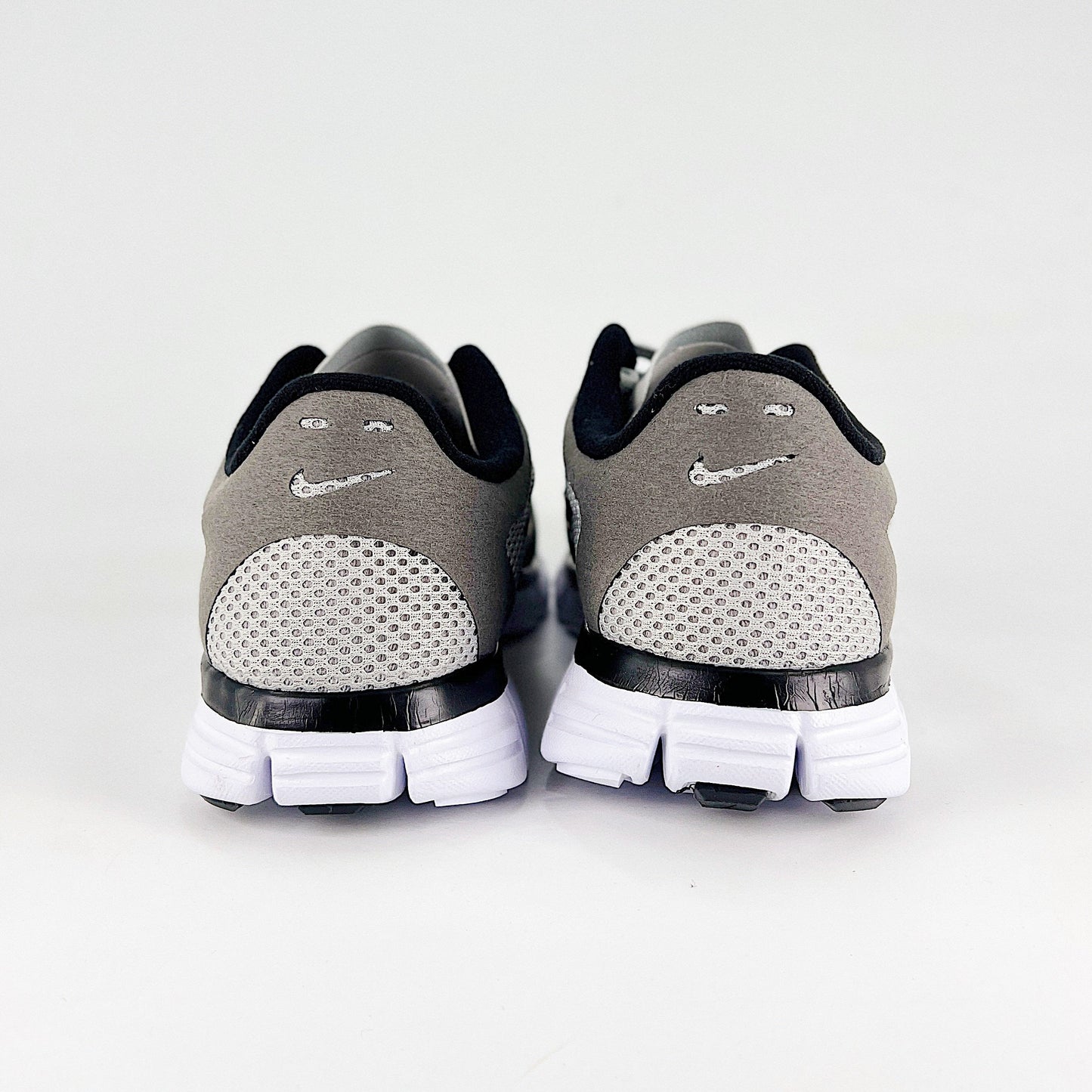 Nike Free 3.0 V2 Running Shoes