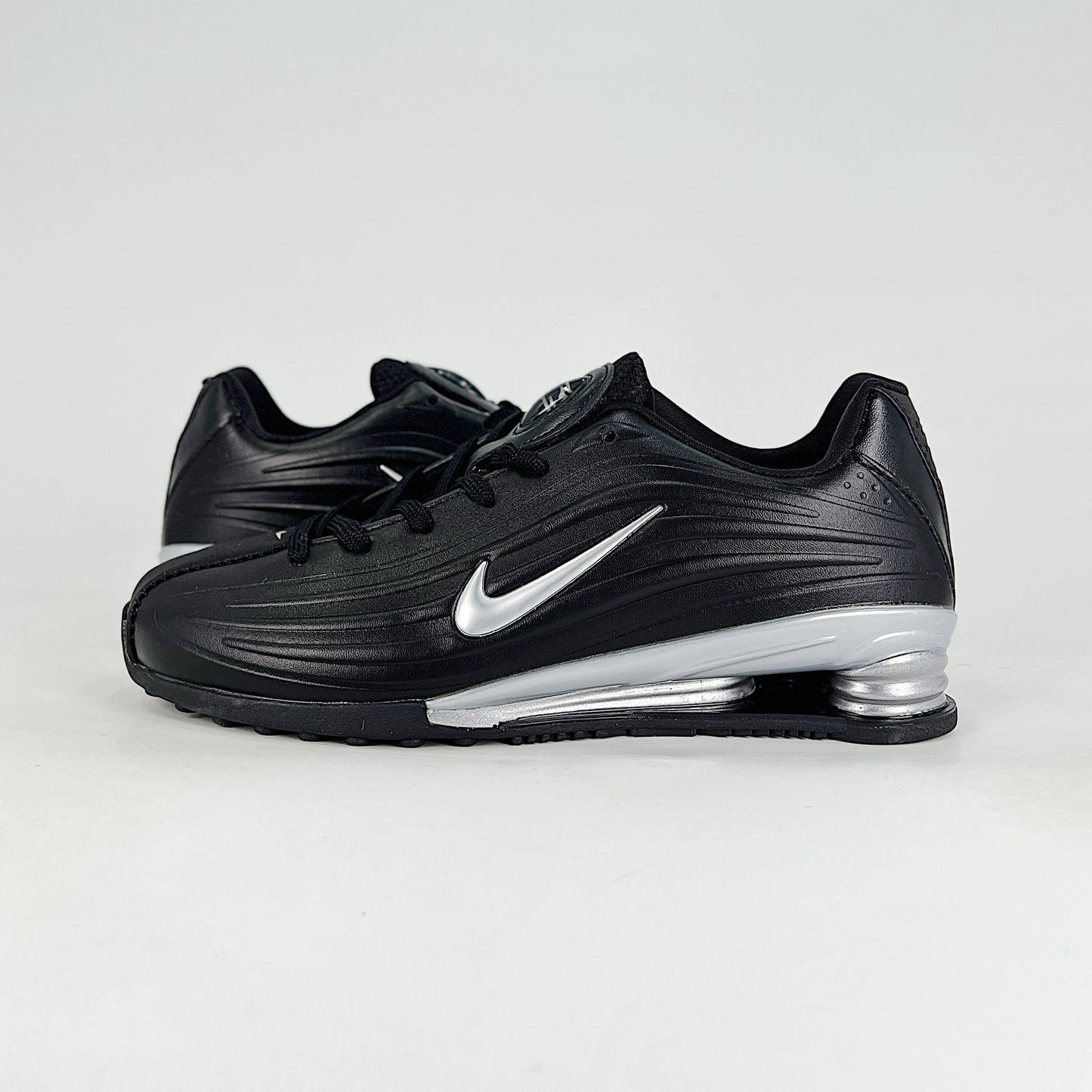Nike Shox Z Sneakers