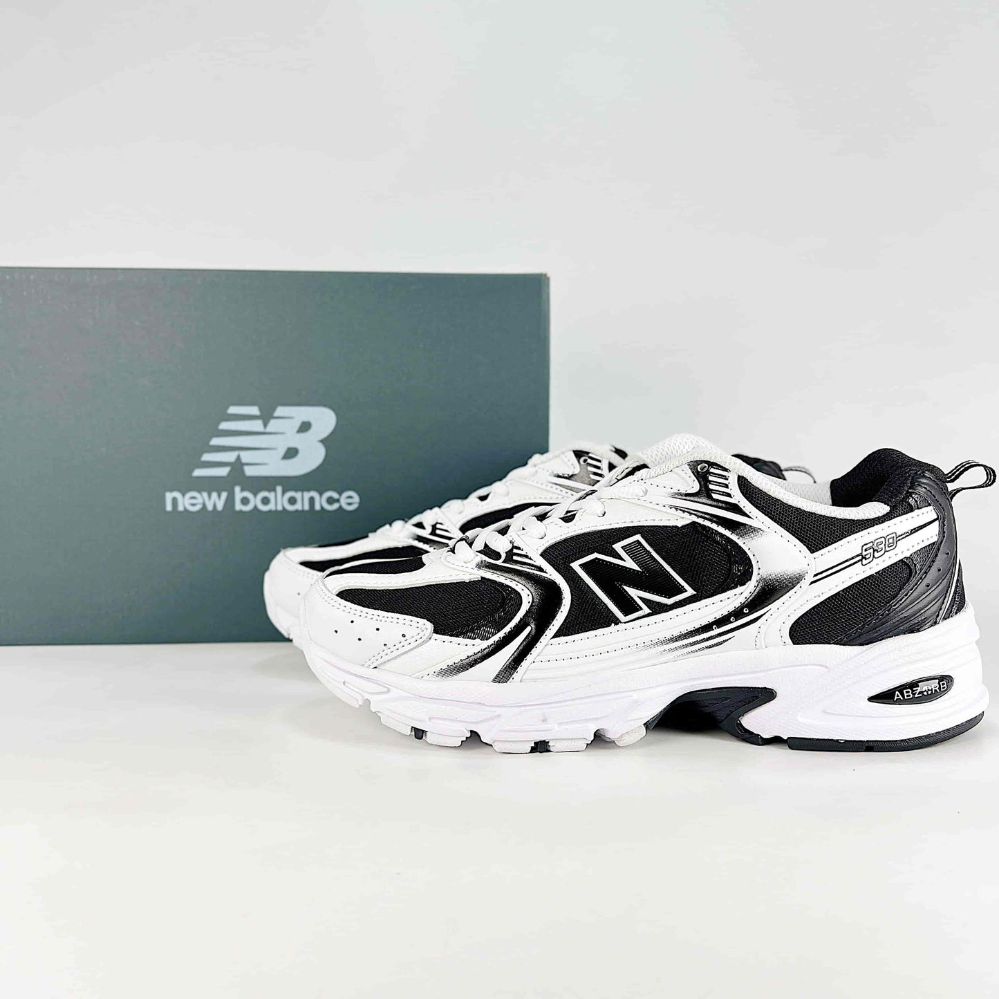 New Balance 530 Sneakers