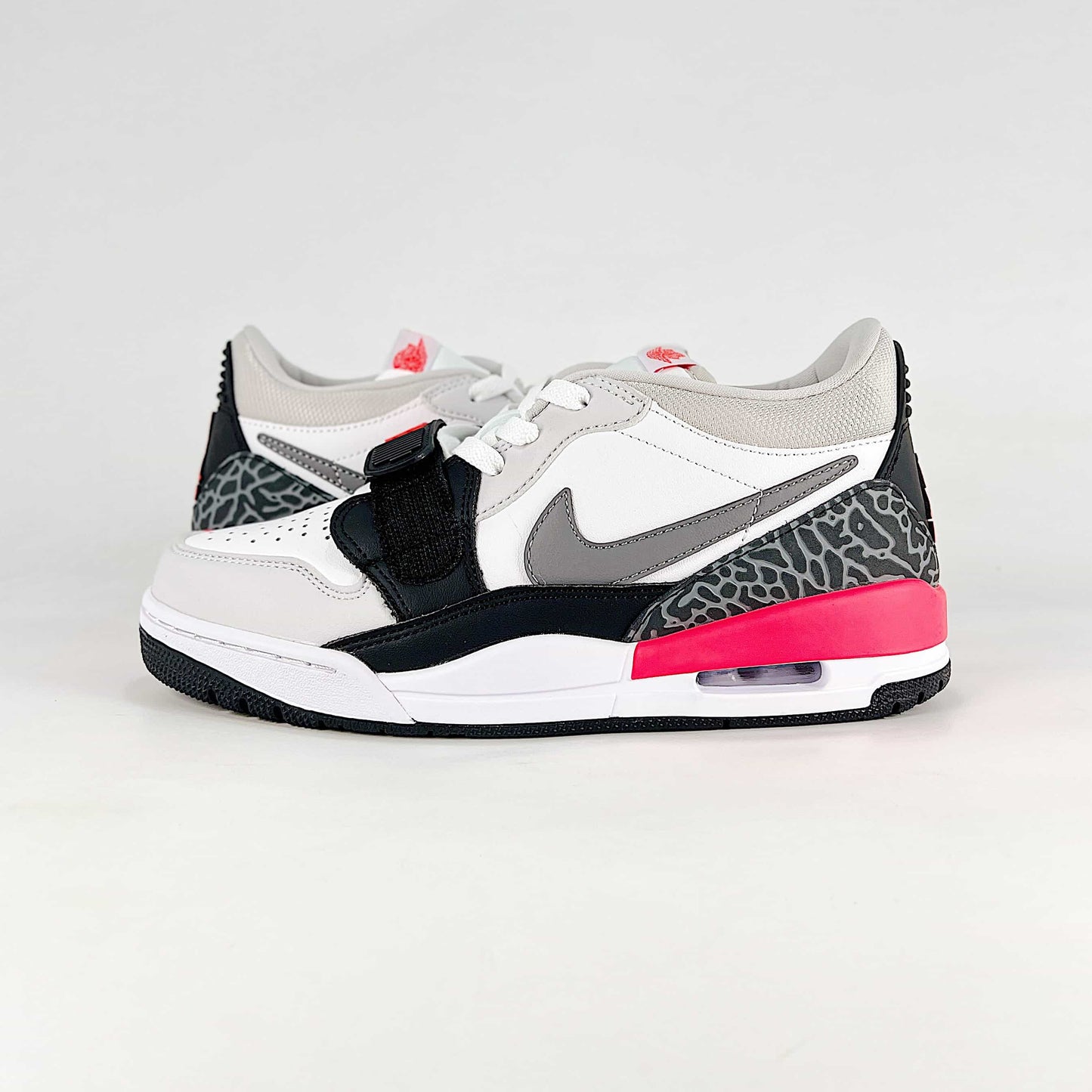 Nike Jordan Legacy 312 Low Sneakers