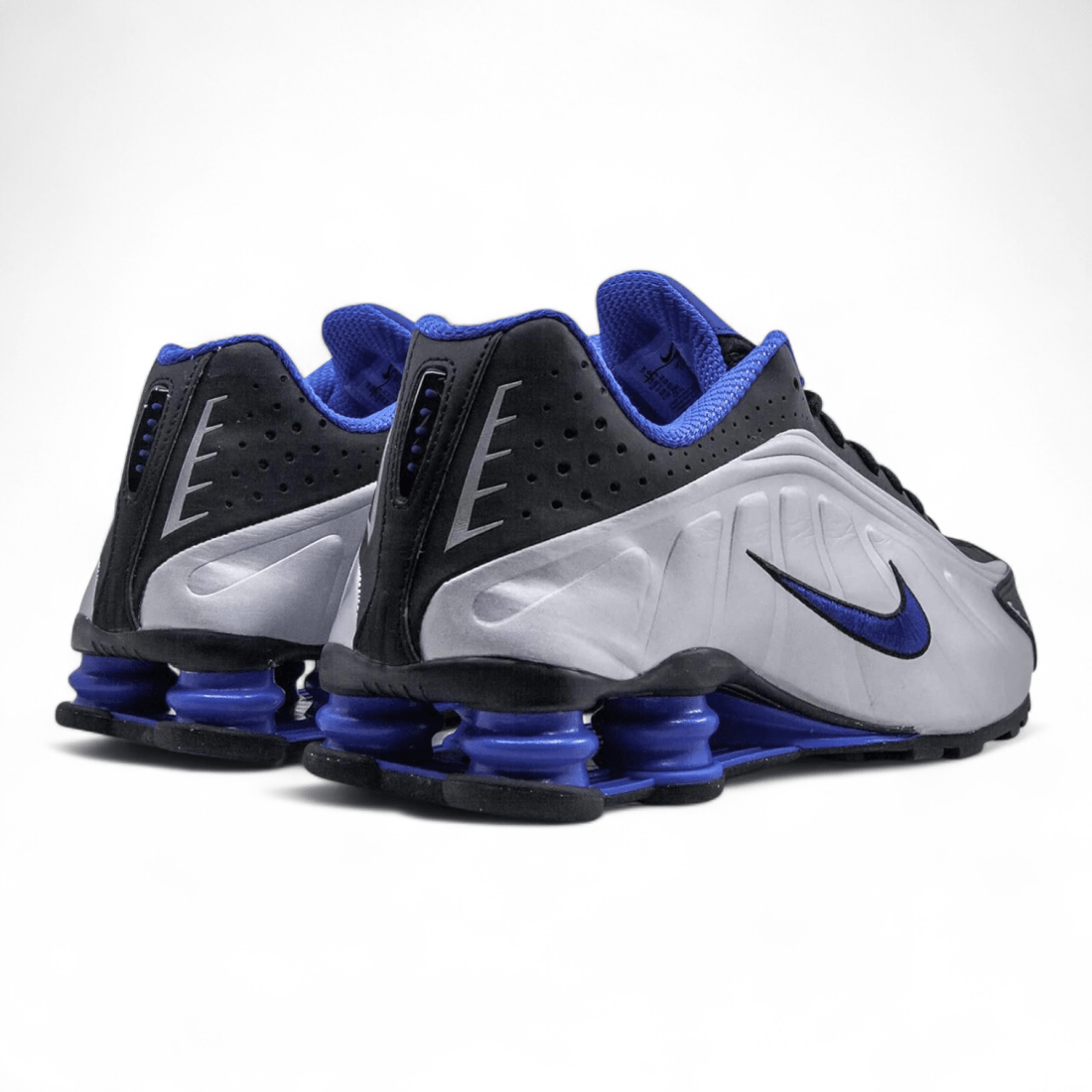 Nike Shox R4 Black / Metallic Silver / Blue Sneakers