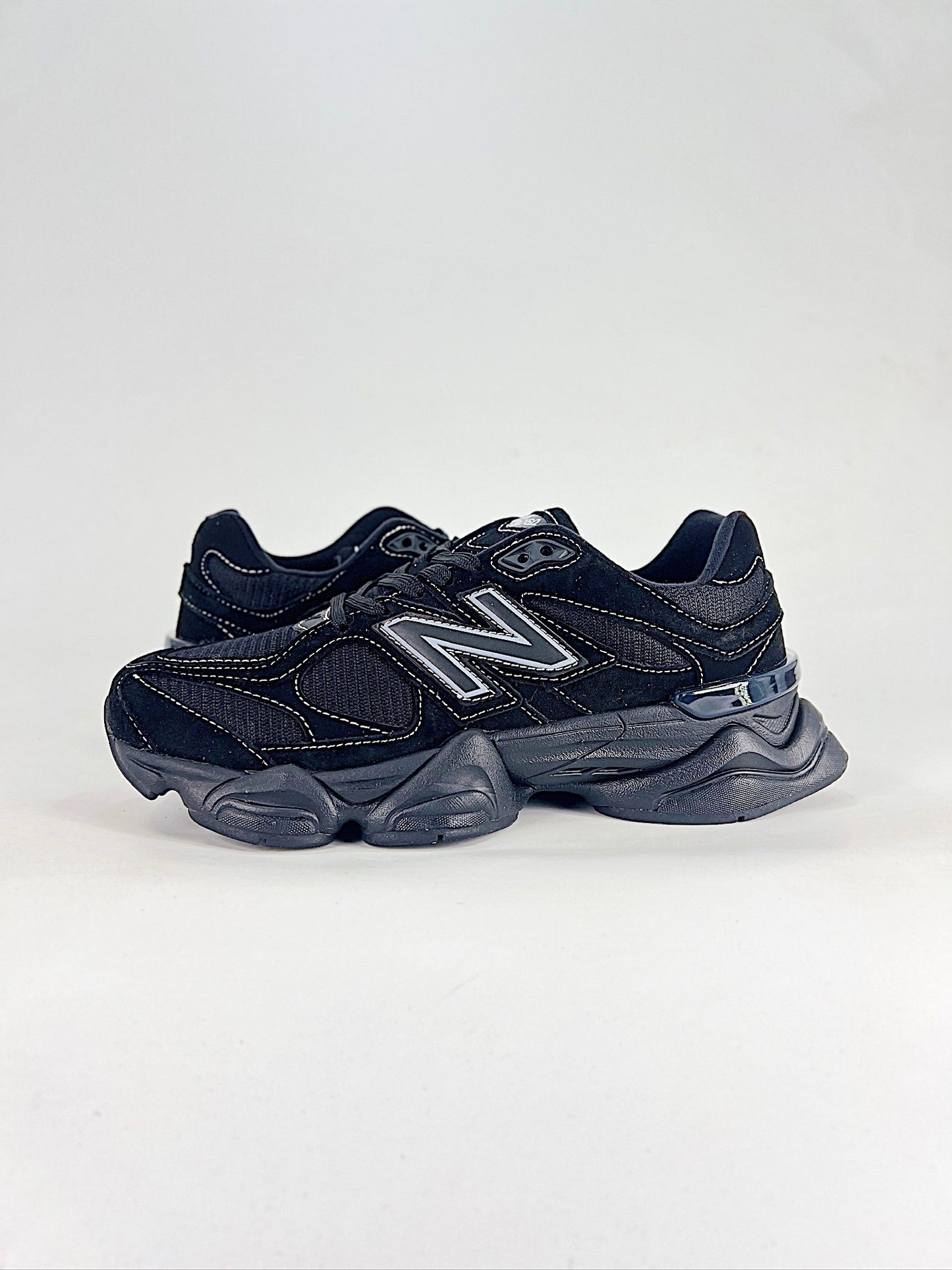 New Balance NB 9060 Sneakers