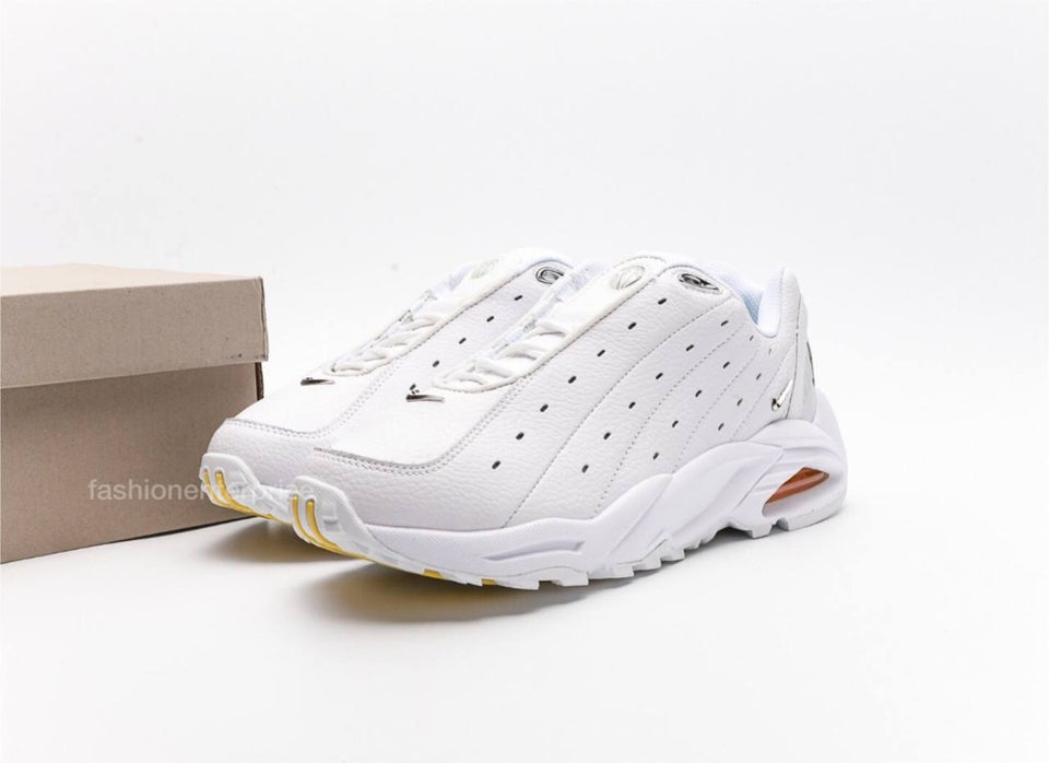 Nike x Drake Hot Step Air Terra Nocta “Triple white” Prestige Stride