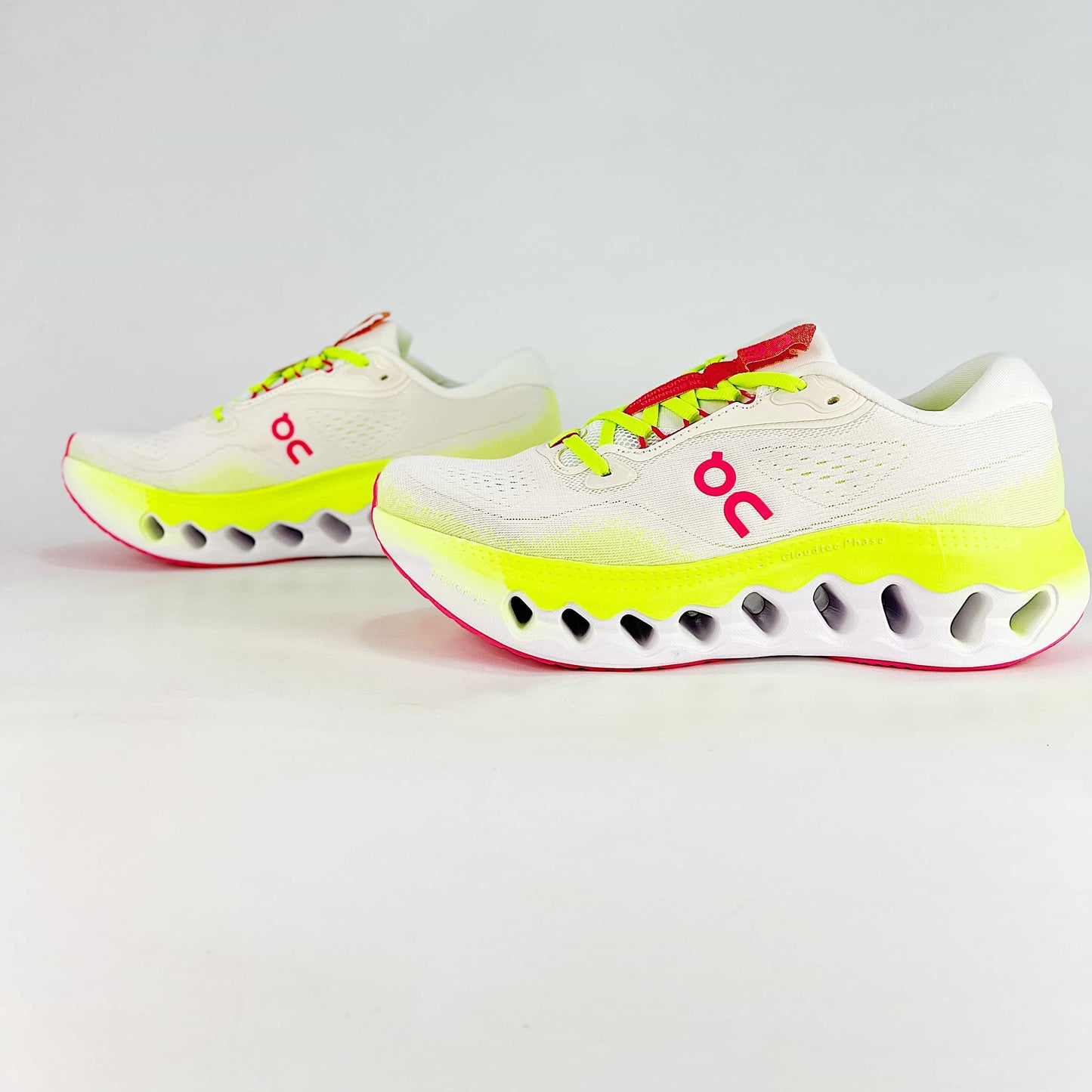 On Running Cloudsurfer 3 Running Shoes