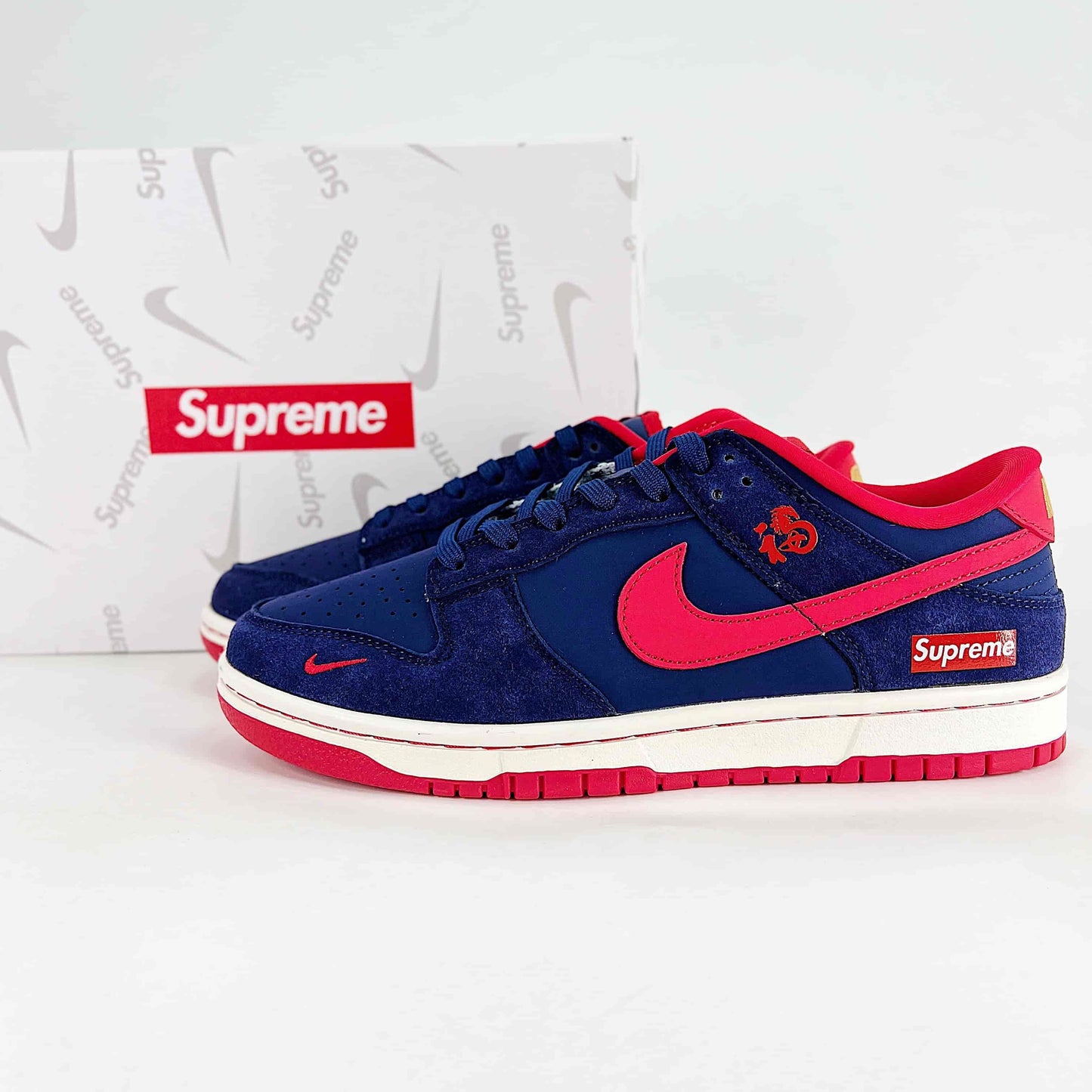 Nike Dunk Low x Supreme Sneakers