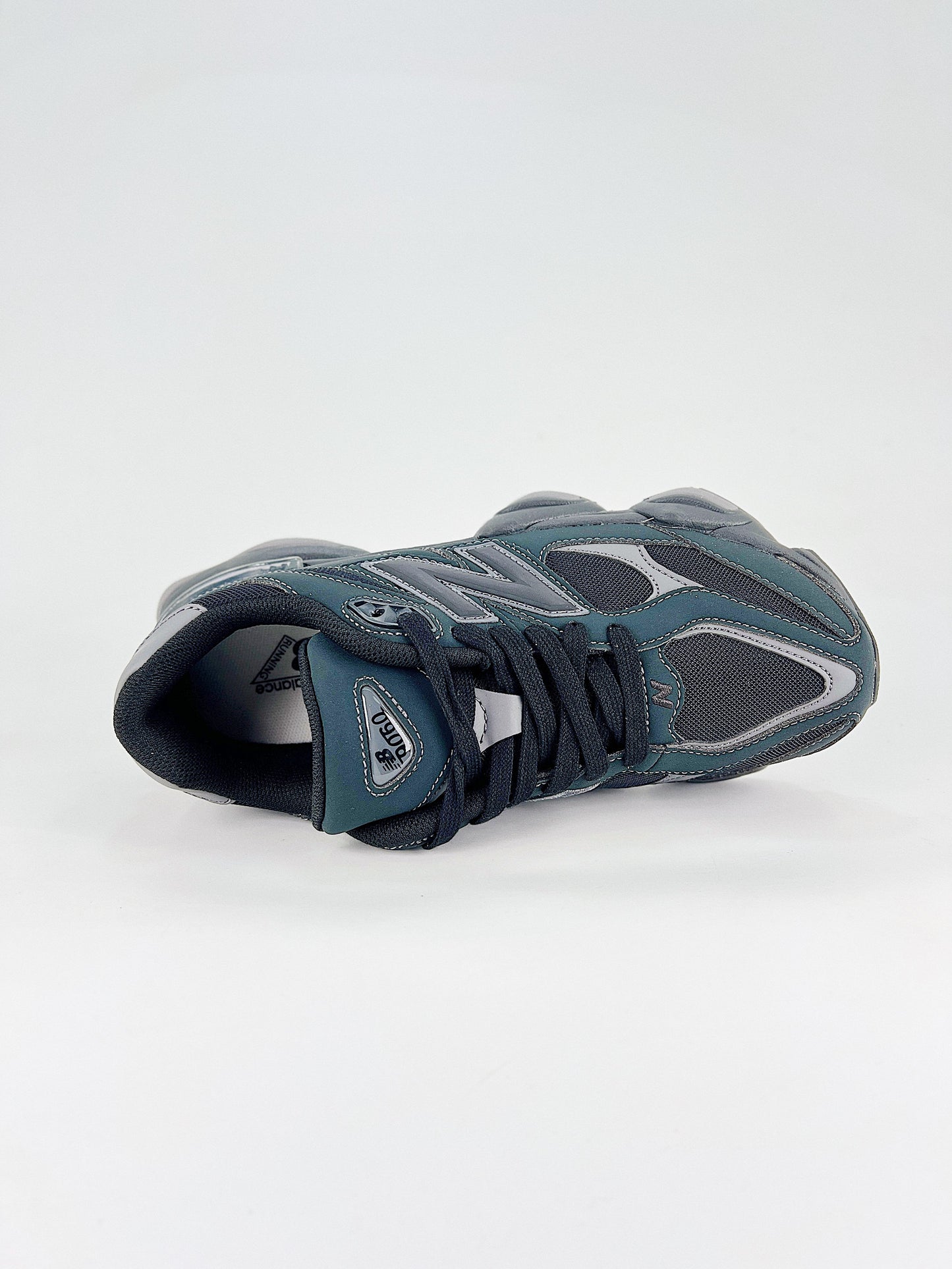 New Balance NB 9060 Sneakers