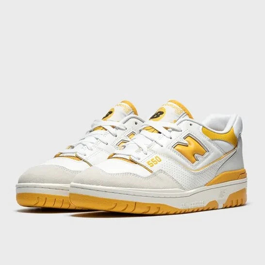 New Balance 550 Sea Salt - Varsity Gold Prestige Stride