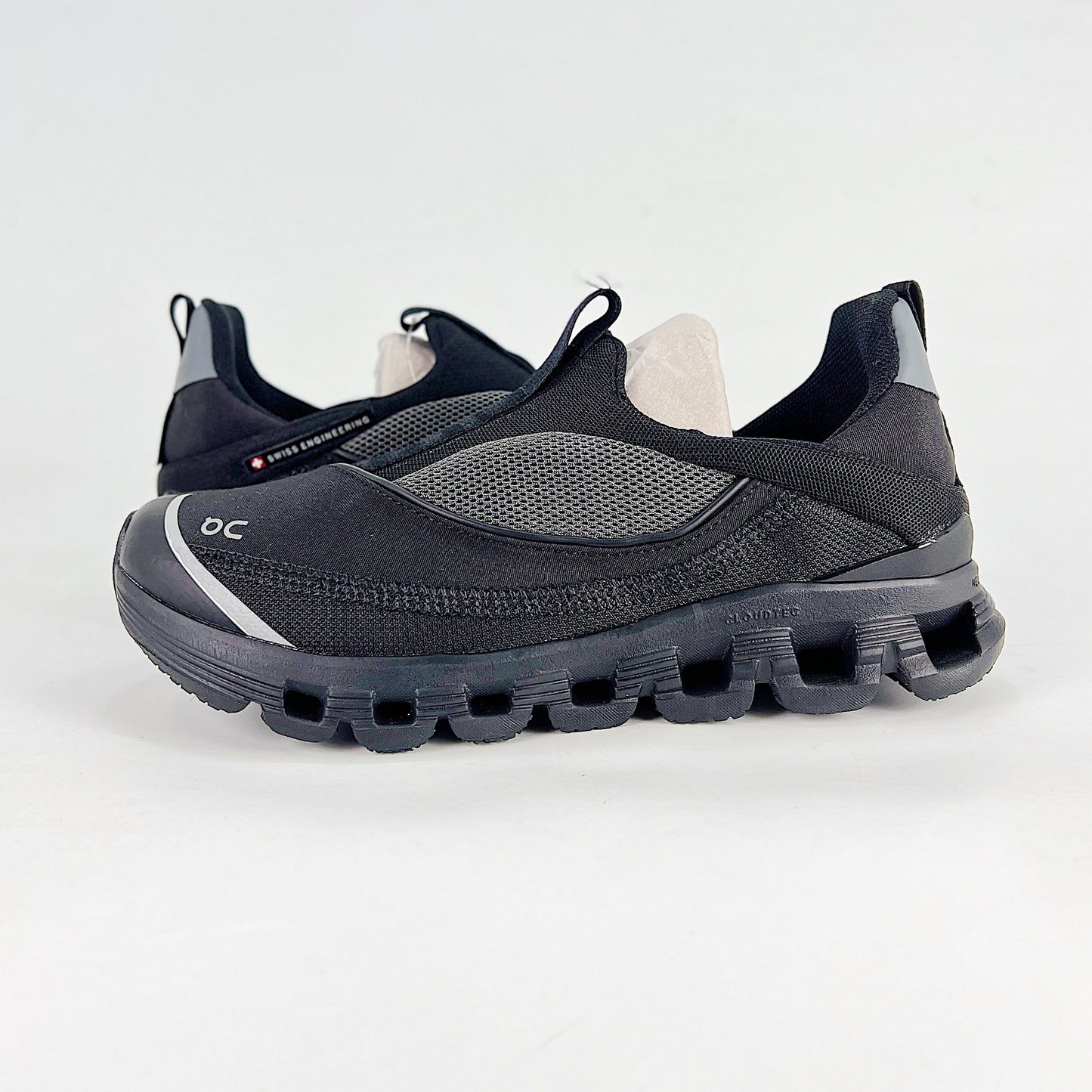 On Running Cloudaway Sneakers