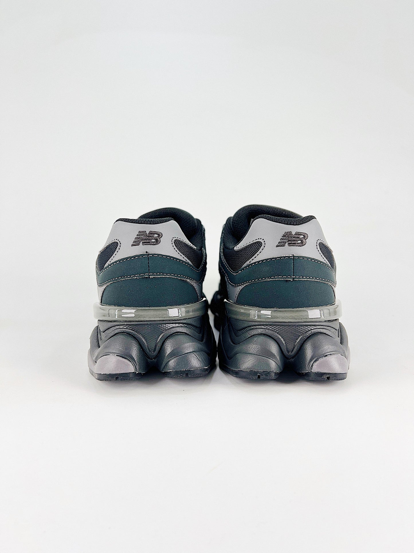 New Balance NB 9060 Sneakers