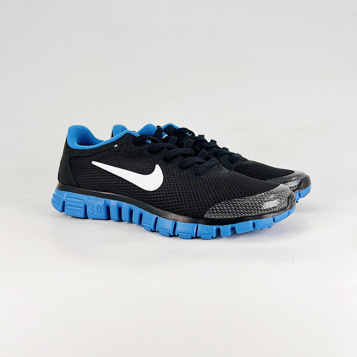 Nike Free 3.0 V2 Running Shoes